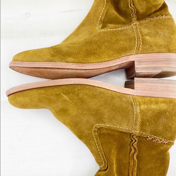 FRYE Cara Tall Pull On Oiled Suede Unlined Boot - Picture 14 of 15